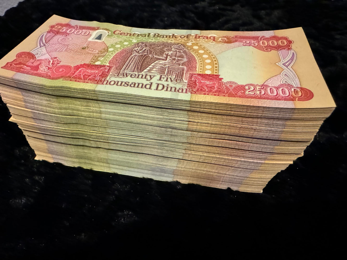 “2023 Generic 100,000 Dinar Set (4 x 25k) Uncirculated, New Security”