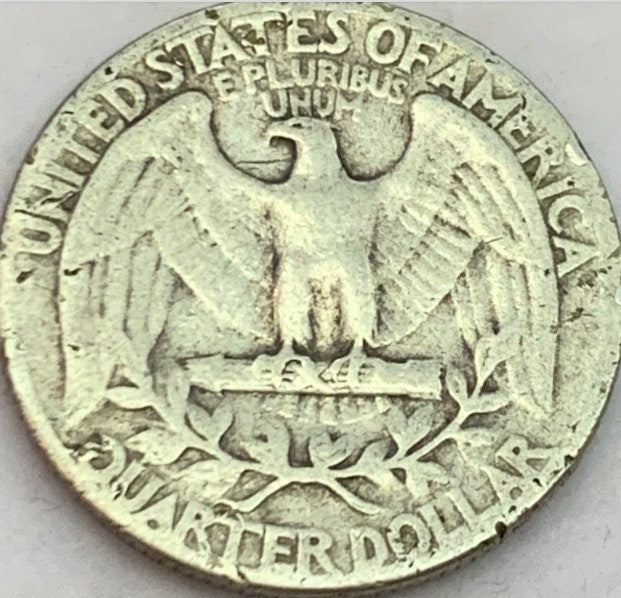 Vintage American Quarter Dollar: Pristine Silver Coins from History! "