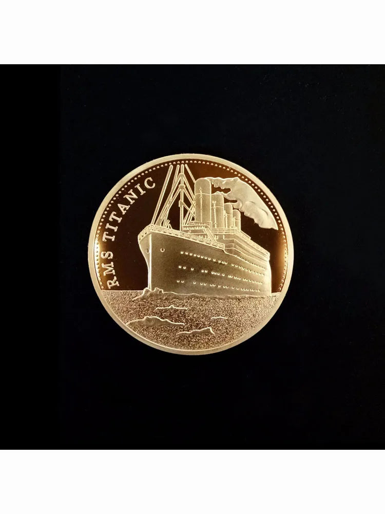 Medalla del Incidente del Titanic: exquisito recuerdo chapado en oro para la colección de arte del hogar.