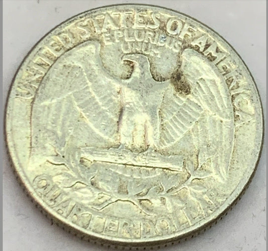 Vintage American Quarter Dollar: Pristine Silver Coins from History! "